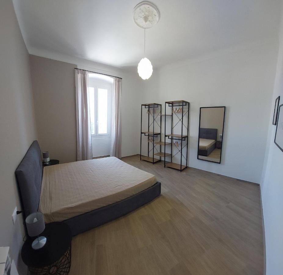 Fiumara Mall Apartment Genova Eksteriør billede